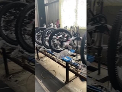 26 pollici 21 velocità con tutte le leghe di alluminio discesa in bicicletta bianco bicicletta di montagna